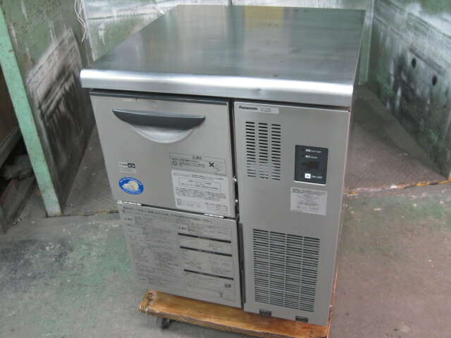 乐天商城 - 2022年製　【中古】パナソニック　フレークアイス製氷機　SIM-F140B　単相100V　W600xD600xH800mm　自社6ヶ月保証