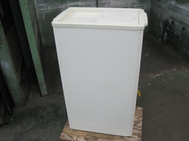 2025年製　パナソニック　冷凍ストッカー　SCR-SZ47　単相100V　W531xD338xH865mm　自社6ヶ月保証