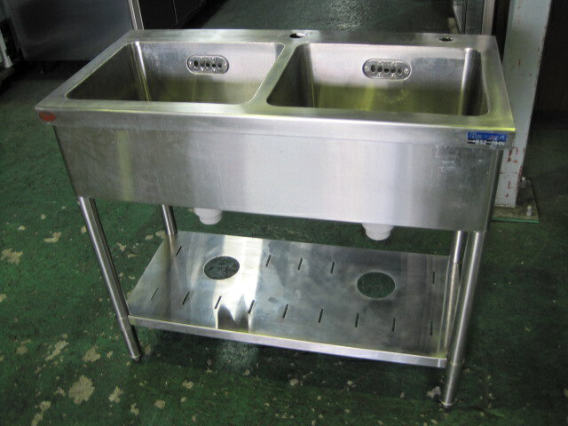　◆◇商品詳細◇◆ 年　式： サイズ：W900xD450xH800mm 　◇◆注意事項◆◇ ・商品は基本的に軒先(建物前)の車上渡しとなります。 　必ずご確認下さい。 ・搬入設置ご希望の方は別途ご相談ください。 　※費用は別途かかります。 　※1都3県(東京都・神奈川県・埼玉県・千葉県)に限り搬入可能です ・一部地域・離島によっては配送出来ない場合がございます。 　何卒ご了承ください。 ・一部ガラス製品・大型商品・重量がある商品については 　木枠梱包（概ね15,000円〜25,000円）を要する場合がござい 　ます。 ・ガス種(都市ガス・プロパンガス) 　電力（単相100V・三相200V・単相200Vなど）は 　十分にご確認下さい。 ・ガス種間違え・電力間違え・サイズ間違えによるキャンセルはお受けできません。 　何卒ご確認の程宜しくお願い致します。 ・付属品に関しましては写真に掲載しているものが全てとなります。 　その他、気になる点はご相談ください。 ・ご不明な点が御座いましたら、ご遠慮なくお問い合わせください。 　ご理解とご協力をお願い致します。
