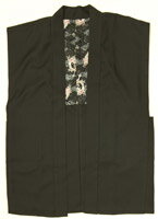 男物短羽織 武士スタイルに欠かせない 袖なし短羽織 シワ加工紬綿生地 誂え 9色から選べます 腕の取り回しが楽、動きやすい羽織 侍スタイル 武士姿 和装スーツ メンズ羽織【送料無料】