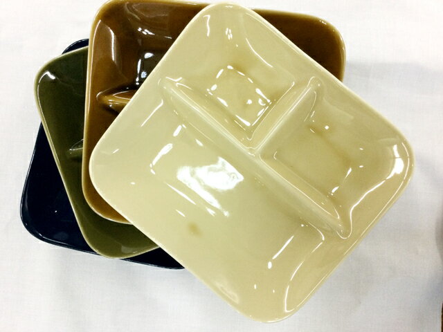 【アウトレット】【軽量】角ランチプレート新しく4色仲間入り