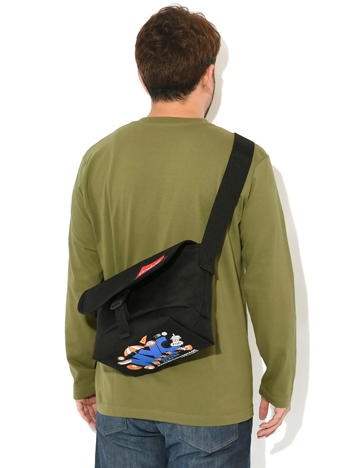 �ڥݥ����10�ܡۥޥ�ϥå���ݡ��ơ��� Manhattan Portage ��å��󥸥㡼�Хå� TM �ڥ���� NYC �ץ��� �ʥ����� JR BP W/DIV ���⡼�� Black/Red ����� ( TM Paint NYC Print Nylon Messenger Bag JR BP W/DIV Small Black/Red MP1605JRBPDTMP )