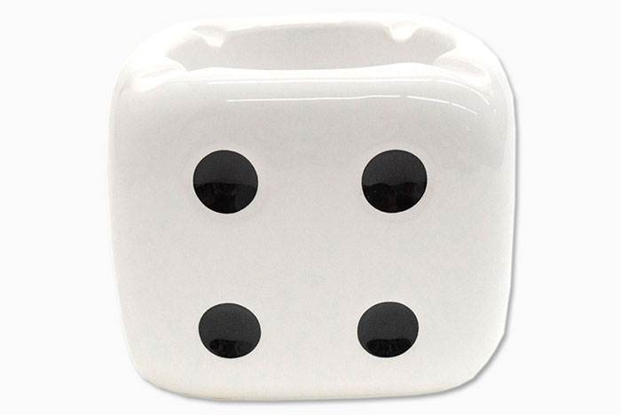 ステューシー STUSSY 灰皿 Ceramic Dice ( stussy ashtray アシュトレイ アッシュトレイ アシュトレー 喫煙具 メンズ・男性用 138743 USAモデル 正規 品 ストゥーシー スチューシー 小物 )