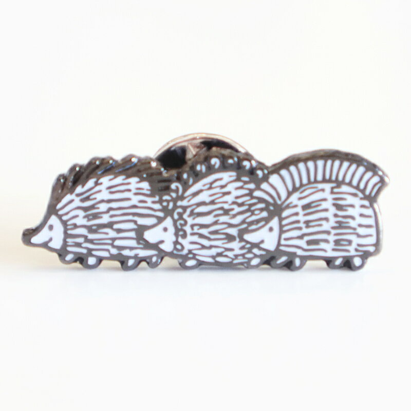 リサラーソン デザイン ピンズ イギーピギーパンキー ライトグレー ピンバッチ キーホルダー ハリネズ..