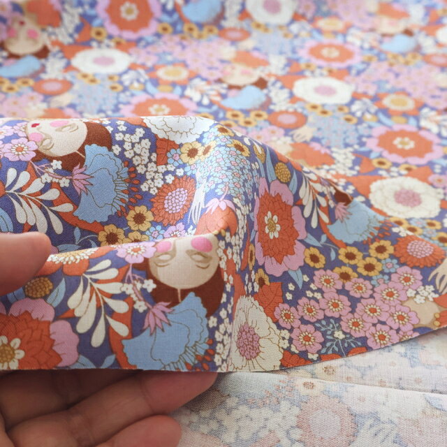 【セール20％OFF】 ティルダ 生地 ウォールフラワー シスル パープル Tilda ファブリック Wallflower 110cm巾 10cm単位 布 手芸 かわいい おしゃれ 小さい柄 人物 女性 花柄 小花 北欧 icentery-10004897 InteriorCenter サンプル画像2