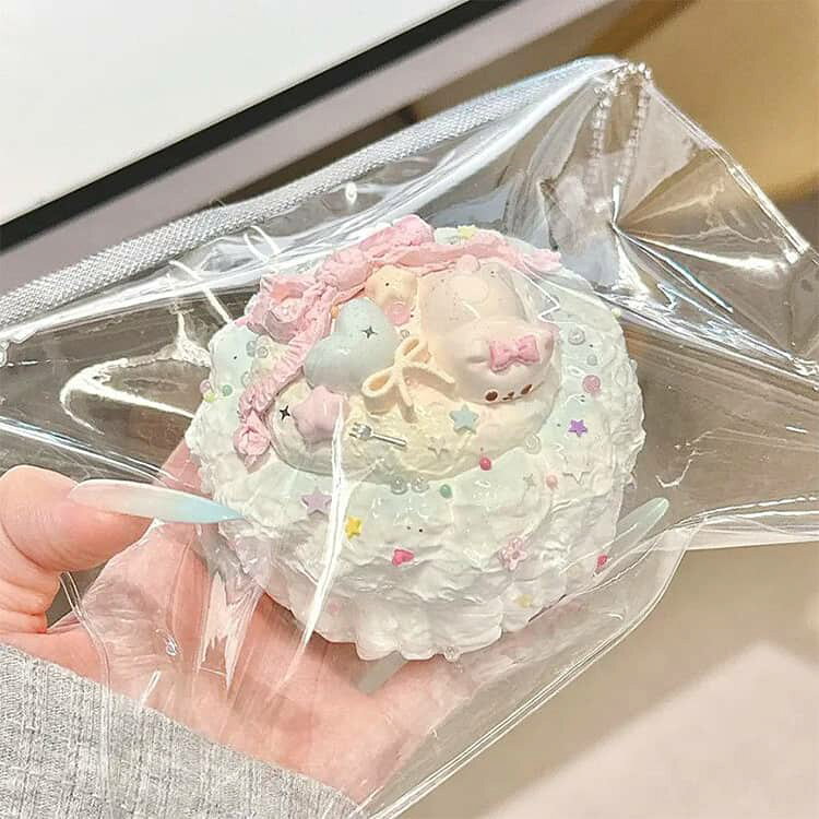 スクイーズ専用モールド 2点 いちご カップケーキ シリコンモールド シリコン型 大きい もちもち スクイーズ キット ストレス解消グッズ 手作り 工作 作り キット スクイーズ 水感 もちもちスクイーズ スクイーズ玩具 おもちゃ 立体 3d スクイーズ用 クラフト ichigoichi39-10006210 トゥモロードレッシング サンプル画像3