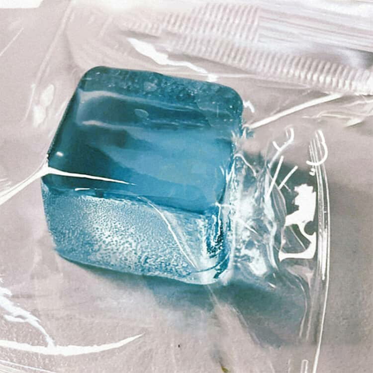 30個セット スクイーズ アイスキューブ 氷 スクイーズ おもちゃ 透明 ストレス解消 グッズ 福袋 ストレス発散 玩具 かわいい おもしろ 可愛い 減圧 面白いデザイン クリア もちもち ぷにぷに 触感 感触 可愛い プレゼント 景品 3D 立体 DIY 平成レトロ ichigoichi39-10008424 トゥモロードレッシング サンプル画像2