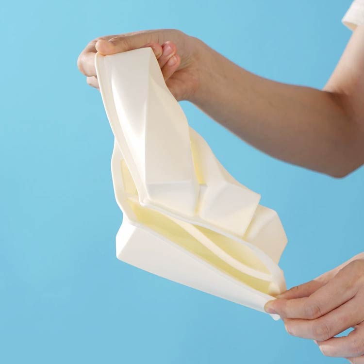 溶けにくい 2個セット 2個セット シリコン 製氷皿 アイスキューブ 製氷トレイ 極太...