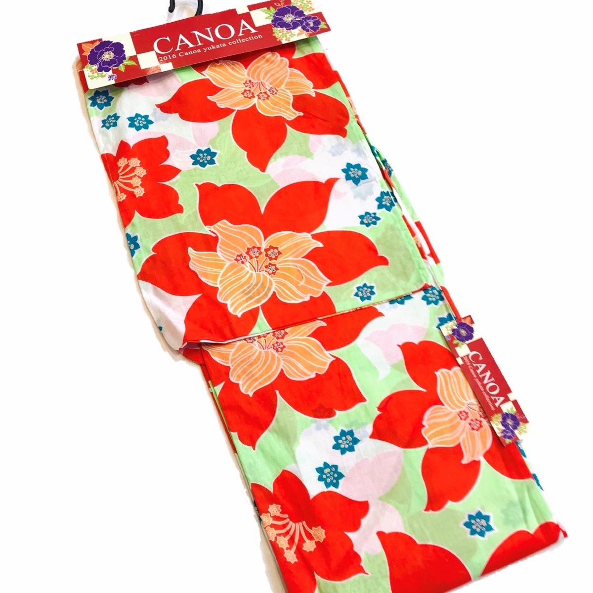 Sサイズ浴衣　小柄さん向け　低身長さん向け　canoa浴衣　赤い花　赤　オレンジ　派手