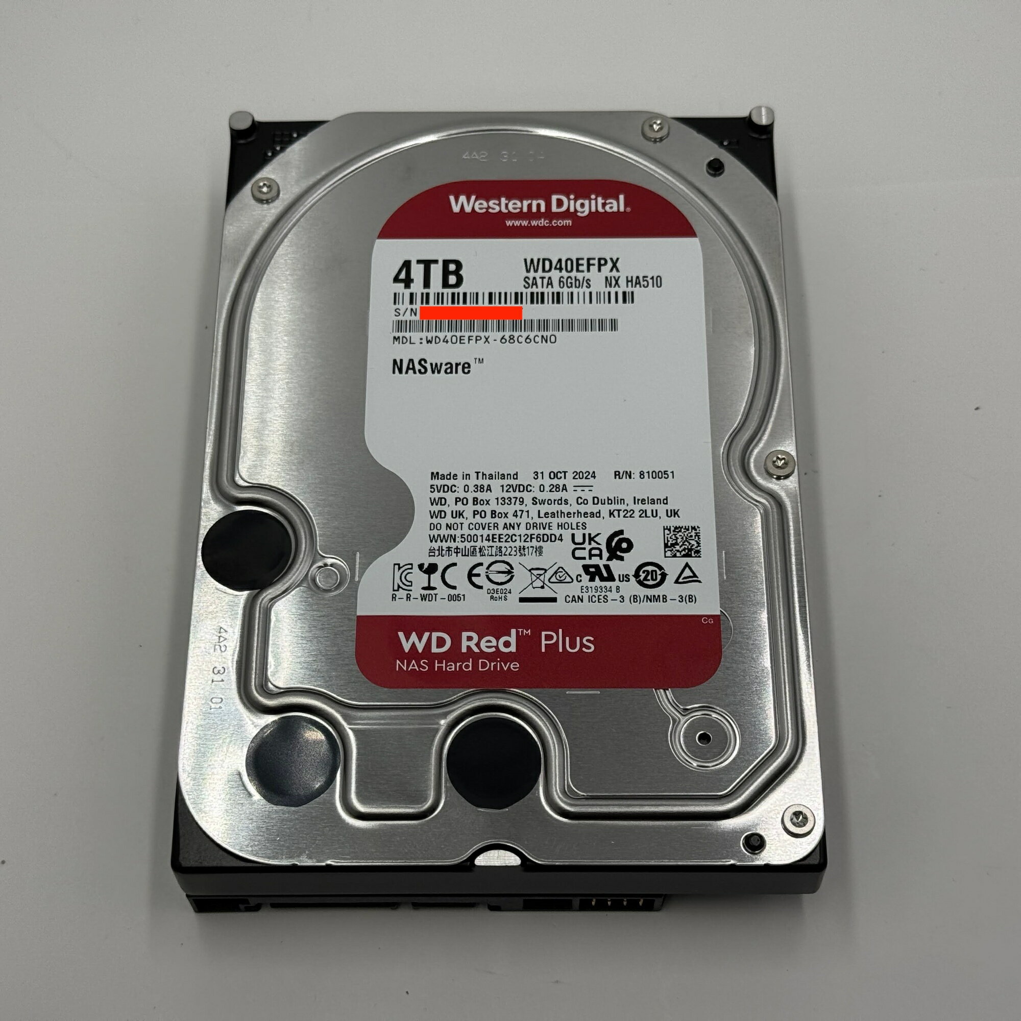 2.5 inches - Western Digital WD Red Plus 4TB WD40EFPX NAS HDD 【C7218-C】