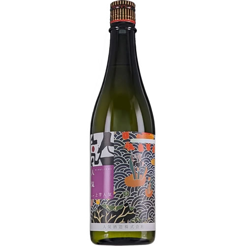 原料を吟味し、じっくりと手造りで醸し出されたワンランク上の芋焼酎です。 封を開けるとふくらみのある芋の香りが漂ってきます。 ■ 原材料：甘藷（国産）、米こうじ（国産米）