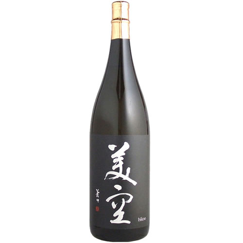 樂天商城 - 喜多屋 長期甕貯蔵麦焼酎 美空 1800ml びくう 25度 本格焼酎 福岡　ギフト プレゼント(4973735200242)