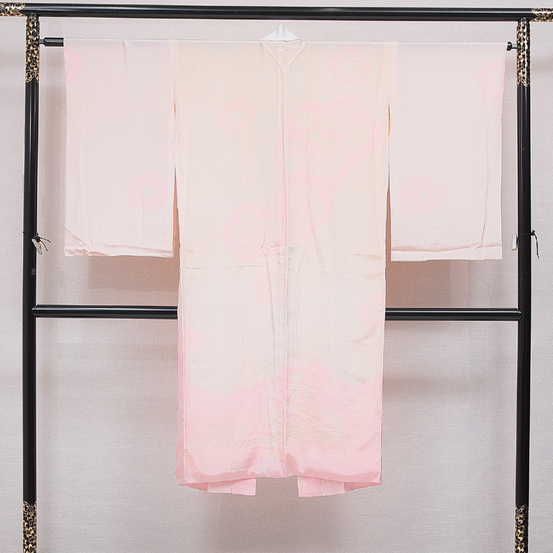 長襦袢 無双袖 身丈127cm 裄丈64cm 正絹 Cランク Mサイズ 部分絞り 桜 ピンク系 1229-16675