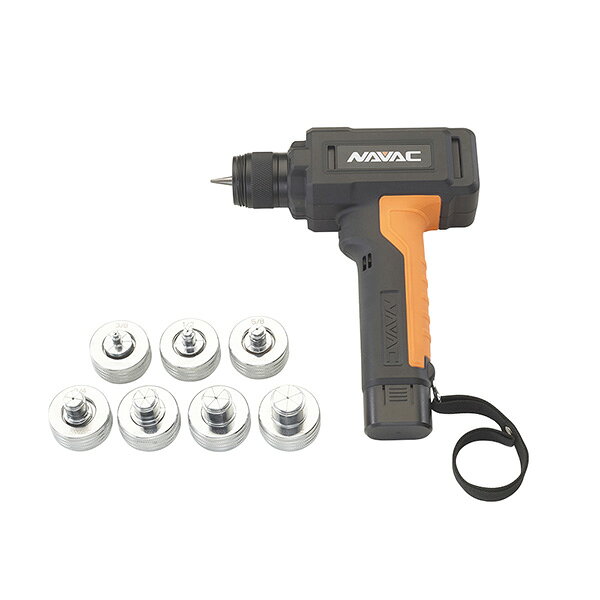 イチネンTASCO (タスコ)の一覧はこちら分類：冷凍・空調用配管工具 ＞ 拡管工具作業完了まで約12秒！ワンプッシュで拡管作業が完了する充電式電動エキスパンダ【仕様】〈セット内容〉・エキスパンダ本体・ヘッド…³/₈″、1/2″、5/8″、3/4″、 7/8″、1″、11/8″・リチウムイオン電池・急速充電器・収納ケース【特長】□ ボタンをワンプッシュするだけで拡管～テーパーピンの後退までの作業が完了。□ 満充電で約200回の拡管が可能。【詳細スペック】拡管能力：なまし銅管3/8″～15/8″（オプション使用時）拡管方法：電動油圧式シリンダーポンプ方法電源：リチウムイオン電池（7.2V）質量：本体のみ1,400g、電池セット時1,550gサイズ：本体のみH219×W209×D67mm、電池セット時H252×W209×D67mmJANCD:4528422543814【銀行振込・コンビニ決済】等前払い決済予定のお客様へ当商品は弊社在庫品ではなく、メーカー在庫品です。在庫確認後に注文確認を行い、お支払いのお願いを送信させて頂きます。休業日、14:00以降のご注文の場合は翌営業日に上記手続きを行います。お時間が掛かる場合がございます。