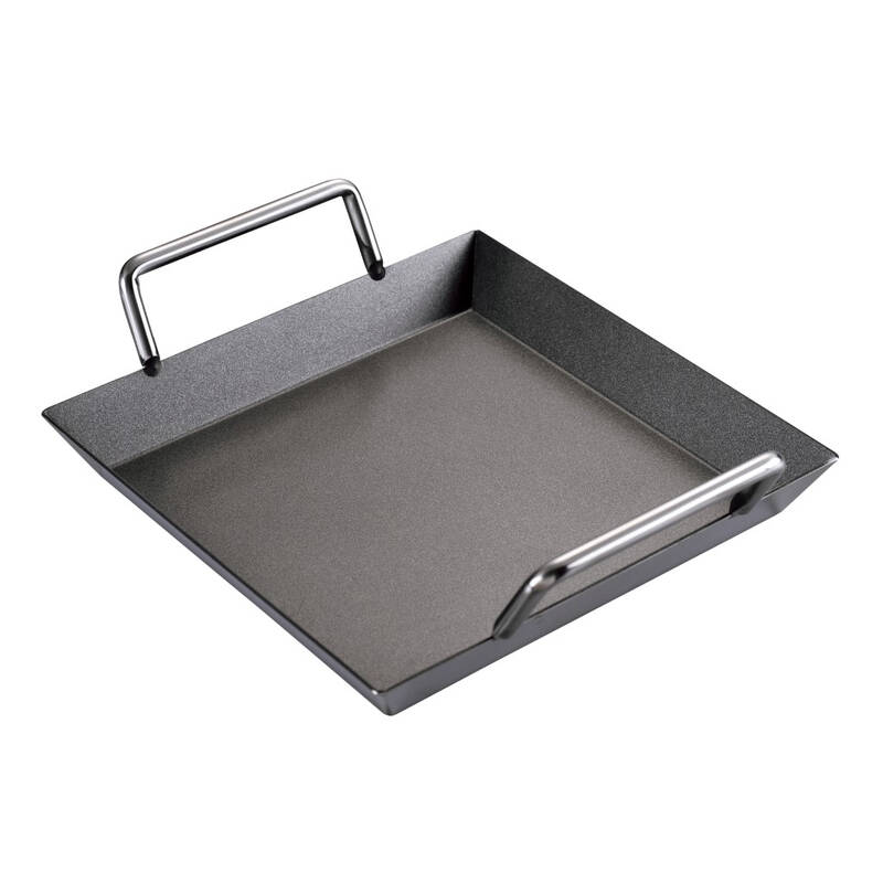 EBMの一覧はこちら■サイズ(mm) ： 底辺：182×182■内寸1(mm) ： 210×210■内寸2(mm) ： 深さ：27■板厚(mm) ： 1.5■重量 ： 0.8kg■容量 ： 0.9L■材質 ： 18-0ステンレスJANCD:4548170156876【銀行振込・コンビニ決済】等前払い決済予定のお客様へ当商品は弊社在庫品ではなく、メーカー在庫品です。在庫確認後に注文確認を行い、お支払いのお願いを送信させて頂きます。休業日、14:00以降のご注文の場合は翌営業日に上記手続きを行います。お時間が掛かる場合がございます。
