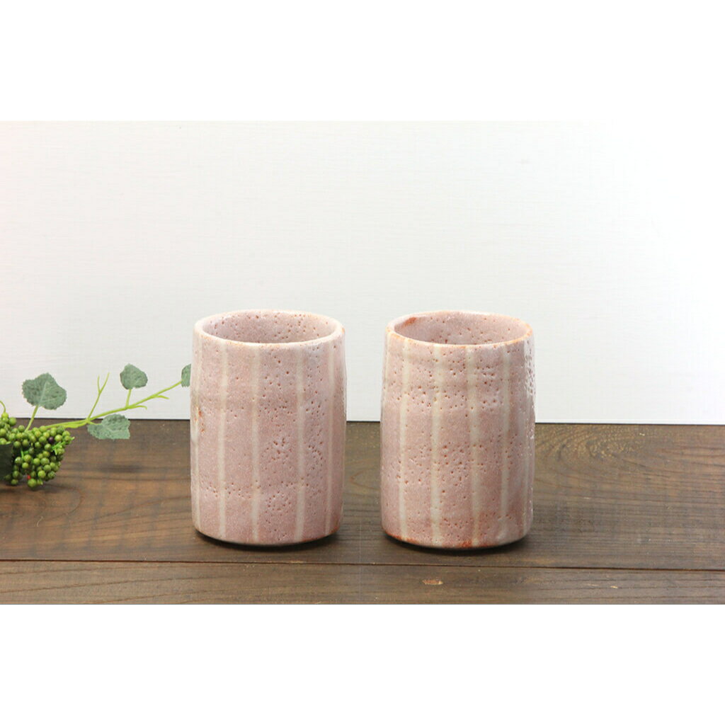 仙太郎窯 紅志野十草湯呑ペア 湯呑み お茶 志野焼 志野 美濃焼 陶磁器 陶器 食器 かわいい 可愛い おしゃれ きれい 美濃焼通販 ご家庭用 ペア ギフト プレゼント 贈り物 贈物 母の日 結婚祝い 新築祝い 引っ越し祝