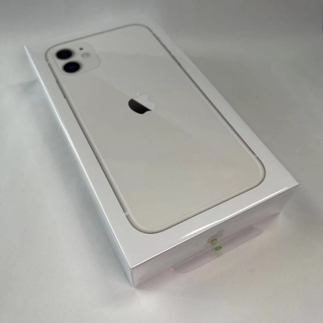 【新品 iPhone 11 128GB [White] (SIMフリー)MHDJ3J/A 送料無料 新パケージ版【即納】【あす楽】