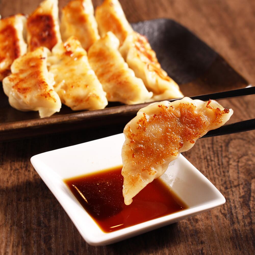 鶏餃子 30個入り たんぱく質 国産鶏肉 あっさり餃子 ヘルシー餃子 高たんぱく ダイエット向き 健康餃子 国産素材 冷凍餃子 生餃子 手作り餃子 冷凍食品 おかず 惣菜 お弁当 晩ごはん おつまみ ビールに合う お取り寄せグルメ 簡単調理 焼くだけ 夕飯 お取り寄せ おつまみ