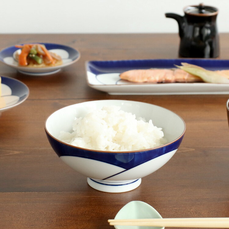 白山陶器 ねじり梅 4.2寸飯碗 青 【お茶碗 日本製 ギフト 結婚 白山陶器 ねじり梅 4.2寸飯碗 青 【お茶碗 日本製 ギフト 結婚