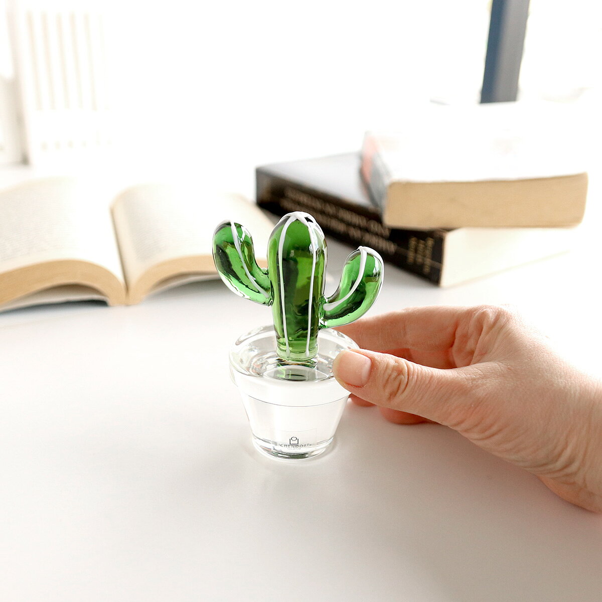 イッケンドルフ ミラノ DESERT PLANTS ペーパーウェイト カクタス グリーン ICHENDORF MILANO 【ガラス おしゃれ インテリア ギフト サボテン ハンドメイド 北欧 ミラノ 文鎮 デスクアクセサリー ギフト 結婚祝い プレゼント 贈り物】【ギフト】の商品画像 3