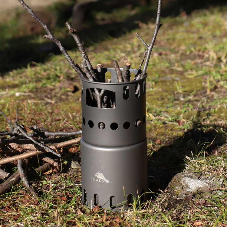 トークス ウッドバーニングストーブ STV-11 Titanium Backpacking Wood Burning Stove TOAKS 【バーベキューコンロ アウトドア ギフト 結婚祝い プレゼント 贈り物 父の日 キャンプ】【ギフト】