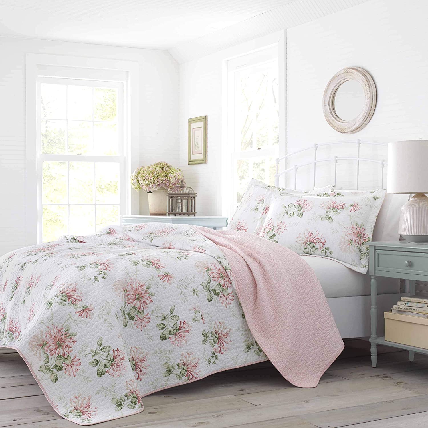 Laura Ashley ローラアシュレイHoneysuckle パステルピンク ベッドキルトセット マルチカバー キルト 寝具 ベッドカバー ピロケース 枕カバー1枚 ベッドキルト ピローカバー 枕カバー ベットカバーセット 寝室 布団カバー