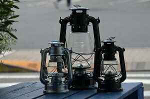 7月4日・5日は10%OFFクーポン! 大型 ハリケーン オイルランタン ランタン ブルー オイルランプ アウトドア キャンプHurricane Kerosene Oil Lantern Emergency Hanging Light Lamp Blue 12インチ 地震 停電対策 停電 災害 おしゃれ通販格安セール情報 楽天 通販