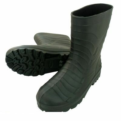 【商品説明】■超軽量EVA素材のショート長靴です■裏地なしのため、汚れたら丸洗いOK！■インジェクション製法＆EVA素材のため、軽さと水漏れしにくい構造が売りの長靴です■作業用としてはもちろん、通勤■通学やその他の一般用途など、様々な場面で...