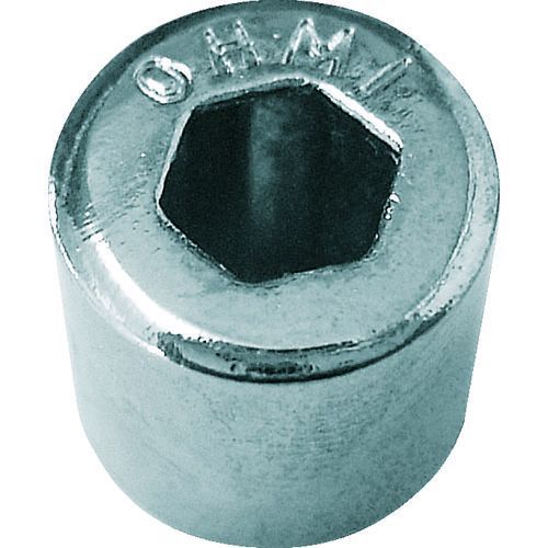 近江精機メーカーお問い合わせ：042-323-9666【特長】●ビットに装着するだけでねじを強力に吸着します。●強力な磁力で差込むだけで着磁器としても使用できます。●磁力線の向きが一定で一方向に強い磁力が発生します。【用途】●ドライバービット用着磁器具。【仕様】●全長(mm)：10●外径(mm)：11●内径(mm)：5●メーカーカタログ掲載発注品番：MF-H5●メーカーカタログ掲載商品コード：00001375【原産国】日本