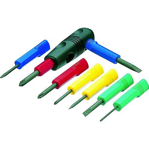 【特長】●使用頻度が高いスタンダードタイプのドライバーセットです。【仕様】●セット内容：ハンドル、ドライバー［［＋］］0、1、2、［［−］］1.8、2.5、5、6、キリ【仕様2】●ドライバー脱着式グリップ付【材質／仕上】●軸：特殊合金鋼、炭素鋼、硬鋼線●グリップ、差替ハンドル：ポリプロピレン【原産国】日本