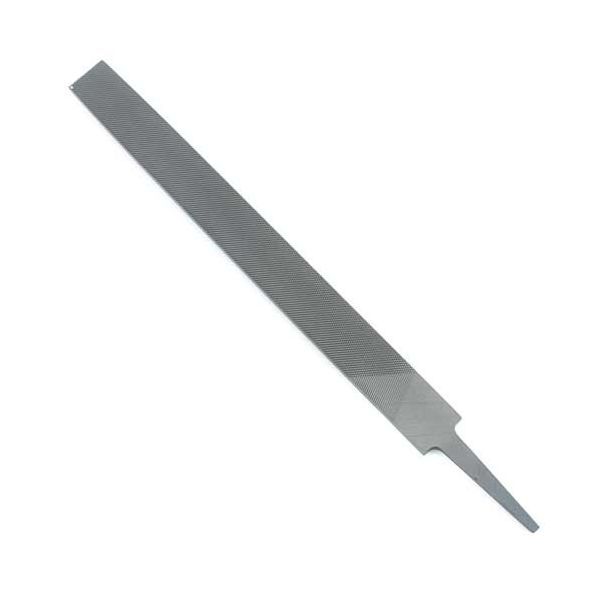 【商品説明】【用途】一般金属加工用のヤスリ。【機能・特徴】鉄等の一般金属の切削加工に使用します。【仕様】●ヤスリ目数：12CUT／cm。●柄無し。●形状：平。●刃長250mm。●目種：複目。【材質】●本体：SK材。【注意事項ほか】●作業用手袋・保護眼鏡等の防具を着用してご使用下さい。ハンドルを取付けて使用する場合は、ガタつきが無いことを確認して下さい。加工物はバイスでしっかり固定して下さい。ヤスリを無理にこじったり、ハンマーがわりに叩いたりしないで下さい。折れることがあり危険です。●目詰まりして削りにくくなった場合はブラシで切粉を取り払ってご使用下さい。保管時には付着した切粉ブラシで取り払い、乾いた布で水分を拭った後、油を薄く塗って保管して下さい。大工道具 ヤスリ DIY