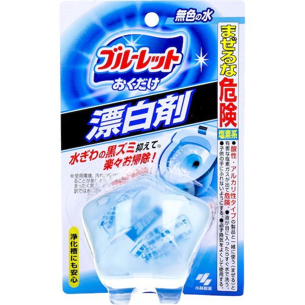 【商品説明】【品名】トイレ用漂白剤【用途】水洗トイレ便器の漂白【成分】ジクロロイソシアヌル酸ナトリウム(塩素系)、界面活性剤(直鎖アルキルベンゼンスルホン酸ナトリウム)、増量剤(硫酸カルシウム)、安定化剤、香料【使用濃度の液性】中性〜弱酸性【使用方法】※効果を高めるために、ご使用前に便器を掃除してから使われることをおすすめします。(1)白い袋を開封し、中の薬剤を下容器の中央にのせてください。(薬剤を包んでいる透明フィルムははがさないでください。透明フィルムは水に溶けてなくなります。)(2)上容器をかぶせ「パチン」と音がするまで軽く押して固定してください。(3)洗い付きタンクの穴に容器の脚部をさしこんでください。※容器に水が直接あたらなくても使えます。※薬剤がなくなりましたら、専用の「ブルーレットおくだけ漂白剤・つめ替用」をお求めください※「ブルーレットおくだけ漂白剤」は、専用の容器(星型のプラスチック容器)でのみ使用できます。★使用できないトイレ・タンクに手洗いのないトイレ・タンクの水をおしり洗浄に使うトイレ・簡易水洗トイレ(くみ取り式)漂白パワーで水ぎわの黒ズミ発生を抑えて、便器のきれいを保ちます。※使用環境、汚れの程度により、効果が異なることがあります。使用期間中、まったく黒ズミが発生しない訳ではありません。※水の流れない部分の汚れは防げません。●流れる水の色は無色なので尿や便の状態がよくわかります。●漂白剤のニオイが気にならない微香性。●標準的な使用で約1ヶ月間(3〜5週間)使用できます。(気温・水温・水量などにより多少変化します。)●本品はタンク内器具をいためず、浄化槽及び浄化槽内のバクテリアにも影響を与えません。●無色の水。【注意】・用途外には使用しない。・小児、認知症の方などの誤飲に注意する。・小児、認知症の方などの手の届くところに置かない。・酸性・アルカリ性タイプの製品や食酢・アルコールなどと混ぜると有害なガスが発生して危険。・使用の際には必ず換気する。・火気や、直射日光を避け、40度以上になるところに置かない。・薬剤を衣服に付けないよう注意する。万一衣服についた場合は脱色されることがあるので、すぐに水で洗う。・水の流れが強すぎたり水の量が多すぎると、水がはねたり、まれに容器が倒れ穴をふさぎ水があふれる場合がある。その場合はタンク横の止水栓で水流を弱めるなど調節をする。・使用中、本品を逆さま、横倒しにしない。万一そのような状態になった場合、もとの位置に戻す。・タンクの手洗い部分の排水口に網がある場合、手洗い部の水の流れが悪い場合、下容器が汚れてきた場合などは、水があふれるのを防ぐためにときどき網・下容器を清掃する。・誤飲に注意。【応急処置】・目に入った場合は、目を傷めることがあるのでこすらずすぐ流水で15分以上洗い流し、ただちに眼科医に相談する。・誤って飲み込んだ場合は、吐かせずすぐ牛乳か水を飲ませる。・皮ふについた場合は、水で充分に洗い流す。・使用中、目にしみたり、せき込んだり、あるいは気分が悪くなった場合は使用を止めてその場から離れ、洗眼、うがいなどをする。・異常のある場合は製品の説明書きを持参し、医師に相談する。
