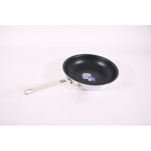 4580058700597 カンダ テフロンプラチナ プロ アルミフライパン 22cm 8吋 68008