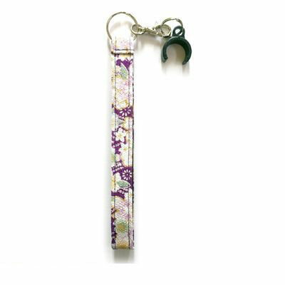 【個数：1個】蝶屋物産 Z-153 直送 代引不可・他メーカー同梱不可 ちりめんストラップ【紫】 Z153