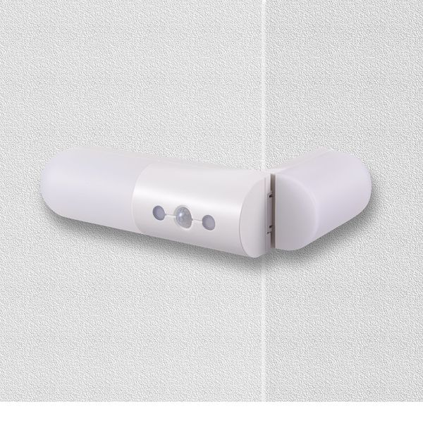(LINEクーポン有)朝日電器 ELPA PM-L262 W LEDセンサー付ライト PML262 W 白色 人...