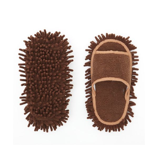 【商品説明】●歩きながらお掃除できちゃうスリッパ。●マイクロファイバーが床のホコリや水滴を拭き取ります。●濡れたフローリングもサッと一拭き！●洗濯機で丸洗いOK！●適応サイズ：22.5?25.0cm●材質：本体生地/ポリエステル、ナイロン　モップ生地/ポリエステル100％　中材/ポリウレタン●中国製スリッパ モップスリッパ お掃除スリッパ マイクロファイバー モップ ほこり 掃除 フローリング　新生活4989409069237