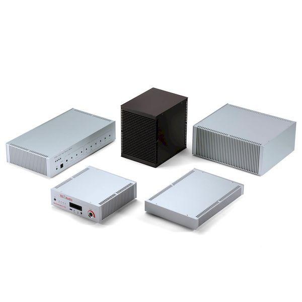 樂天商城 - (LINEクーポン有)タカチ電機工業 HY99-28-33SS 直送 代引不可・他メーカー同梱不可 縦型ヒートシンク式アルミサッシケース HY992833SS