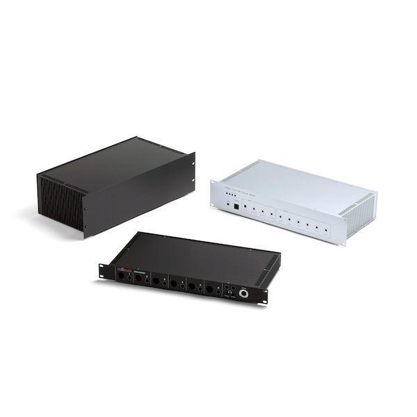 乐天商城 - (LINEクーポン有)タカチ電機工業 HYR177-43-33SS 直送 代引不可・他メーカー同梱不可 縦型ヒートシンク式ラックケース HYR1774333SS