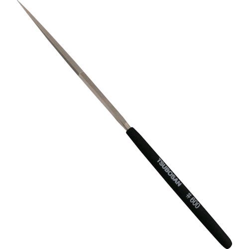 ツボサンメーカーお問い合わせ：0823-79-5121【特長】●NI電着法によりダイヤ粒を固定し、密着度・研削度・耐摩耗度などの性能がアップしました。●グリップ色の違いにより、作業中のダイヤ粒度識別が容易です。【用途】●セラミックス・超硬金属・焼入鋼などの高硬度材料に。●金型の仕上げ、加工修正に。【仕様】●タイプ：8本組●形状：角（幅）3.0●全長(mm)：180●刃長(mm)：60●柄の形状：丸●粒度(#)：600●刃幅(mm)：3.0【仕様2】●粒度＃600【材質／仕上】●炭素工具鋼【注意】●5本組〜12本組は、ヤスリのサイズを表す規格です。ダイヤモンドヤスリの場合、入り数の意味ではありません。【原産国】日本