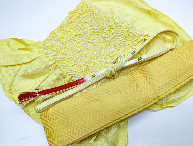 【IDnet】【着物】 和装小物 帯締め 帯揚げ セット 帯締 帯揚 中抜き 重ね衿付き 3点セット 24W-2122【リサイクル】