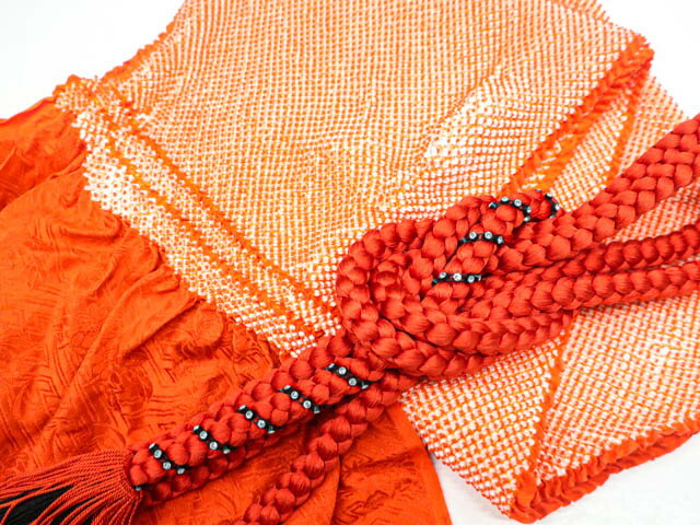 【IDnet】【着物】 和装小物 帯締め 帯揚げ セット 帯締 帯揚 振袖用 総絞り 丸組 撚り房 ストーン付 飾り付 24w-7744【リサイクル】