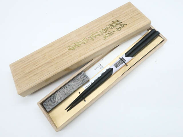 【中古】【工芸品】お箸 輪島本漆 木箱入 未使用品 r7d10-33【リサイクル】 IDnet