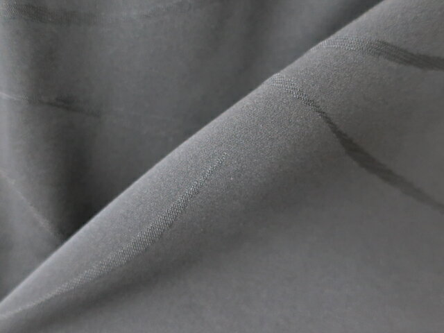 最大80%OFF【中古】 リサイクル着物 羽織 黒羽織 一つ紋 縫い取り 花文 羽織紐付き 身丈約77cm 裄丈約62.5cm 25z01-255【リサイクル】IDnet