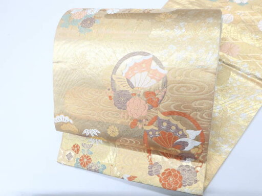 【中古】 リサイクル着物 リサイクル着物 袋帯 花丸に蝶 霞文 金糸 六通 25b02-326【リサイクル】IDnet 【中古】 リサイクル着物 リサイクル着物 袋帯 花丸に蝶 霞文 金糸 六通 25b02-326【リサイクル】IDnet