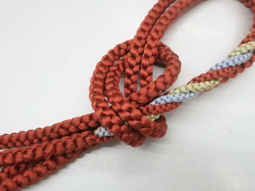 【IDnet】【着物】和装小物 帯締め 帯締 丸組 金糸 25w02-3007【リサイクル】【中古】 【IDnet】【着物】和装小物 帯締め 帯締 丸組 金糸 25w02-3007【リサイクル】【中古】
