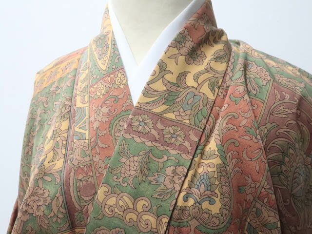 樂天商城 - 【中古】 リサイクル着物 小紋 唐草 花植物文 身丈約160cm 裄丈約63.5cm 25z04-2053[リサイクル着物 着付け教室 お茶 カジュアル 初詣 袴 お出掛け 街着 観劇 普段着 お食事会 通販 アイディーネット きもの]IDnet