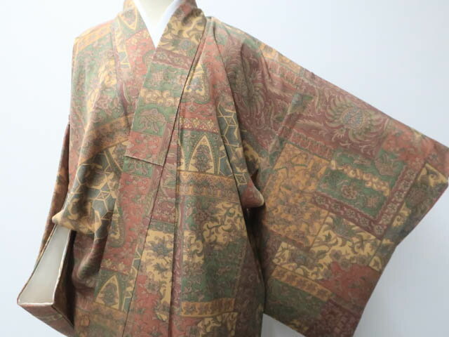 最大88%OFF【中古】 リサイクル着物 小紋 唐草 花植物文 身丈約160cm 裄丈約63.5cm 25z04-2053[リサイクル着物 着付け教室 お茶 カジュアル 初詣 袴 お出掛け 街着 観劇 普段着 お食事会 きもの]IDnet