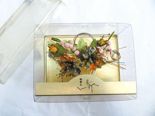 【中古】 リサイクル着物 和装小物 髪飾り 花飾り 箱付 25w06-7537【リサイクル】IDnet