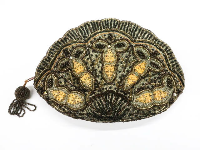 楽天スーパーセール最大80%OFF【中古】和装小物 和雑貨 ビーズポーチ 25w07-9054[仕立て上がり 和服 ア..