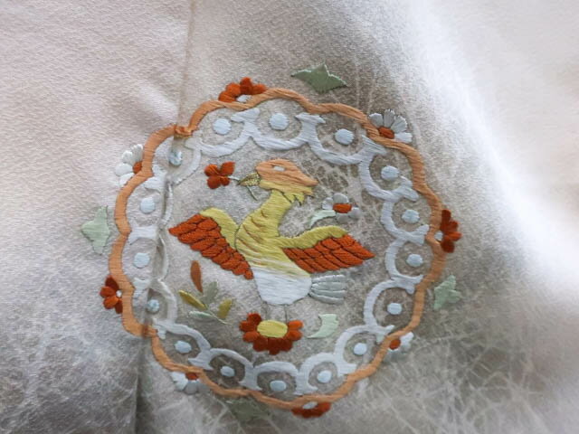 楽天スーパーセール最大80%OFF【中古】リサイクル着物 付下げ 刺繍 金糸 花 鳳凰文 正絹 身丈約147.5cm 裄丈約62cm 25z08-4575[リサイクル着物 入学式 卒業式 結婚式 母 七五三 お宮参り パーティー きもの]IDnet